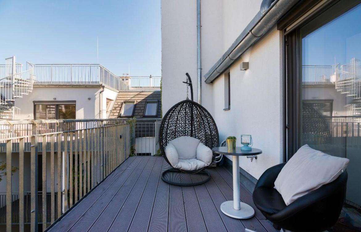 Stylish Rooms, Sunny Terrace In Vienna City Center エクステリア 写真