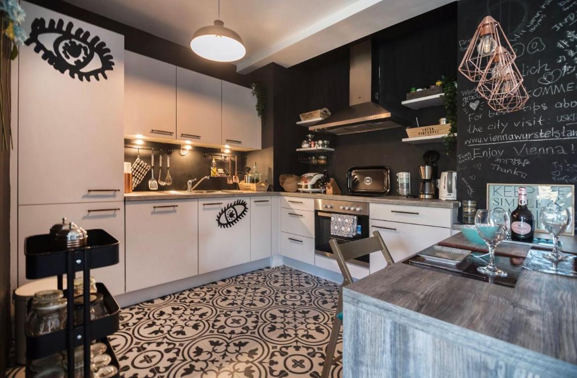 Stylish Rooms, Sunny Terrace In Vienna City Center エクステリア 写真